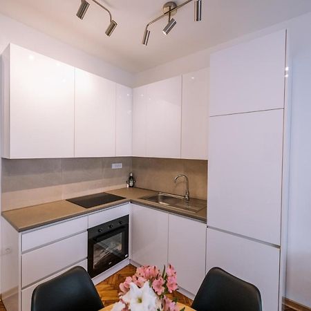 Marshal Doctor Apartment Белград Екстериор снимка