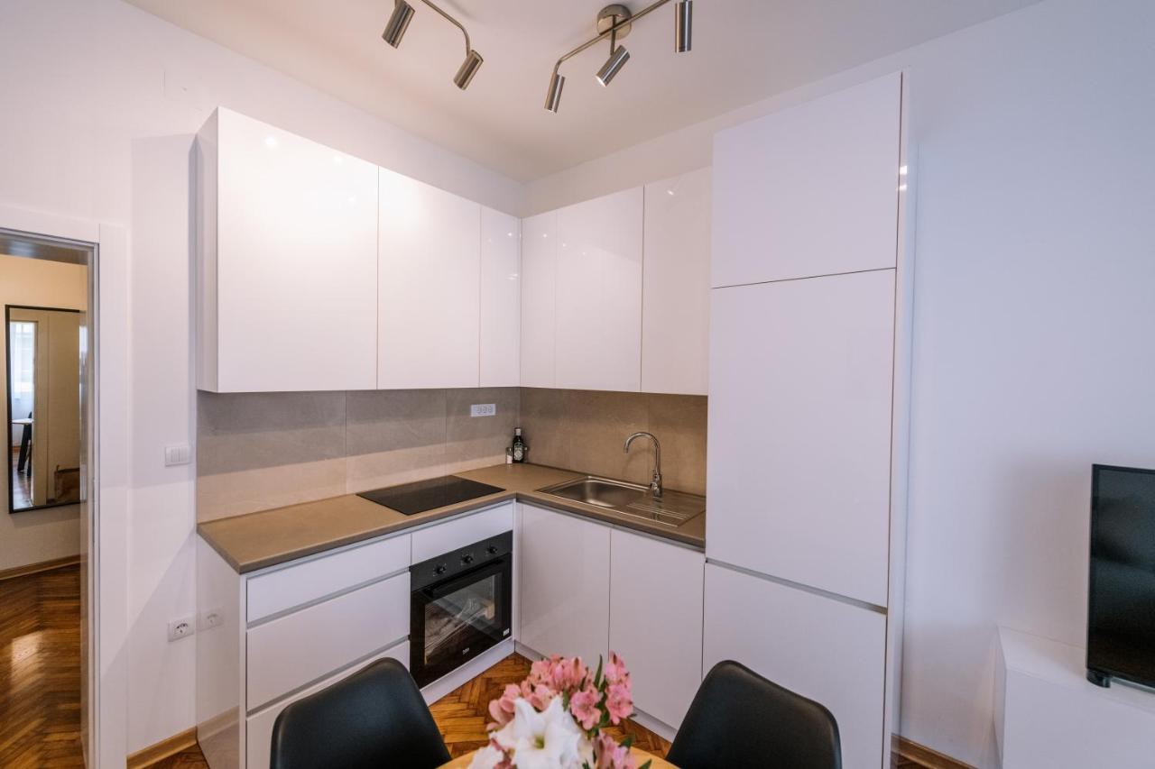 Marshal Doctor Apartment Белград Екстериор снимка