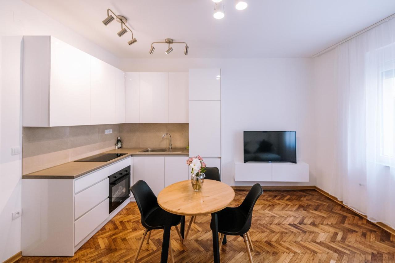 Marshal Doctor Apartment Белград Екстериор снимка